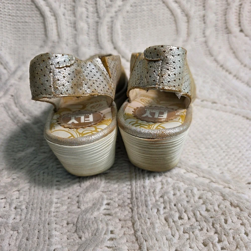Fly London Wedge Sandals Burnished Silver Perf‎ Leather Slingback Women 38 7-7.5